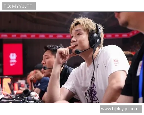 丁彦雨航再战辽宁展现超强实力引发球迷热议与期待