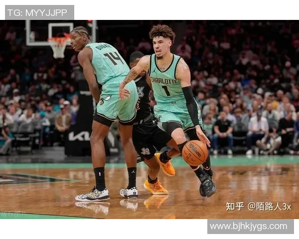 NBA马刺与黄蜂精彩对决录像回放分析与赛后点评